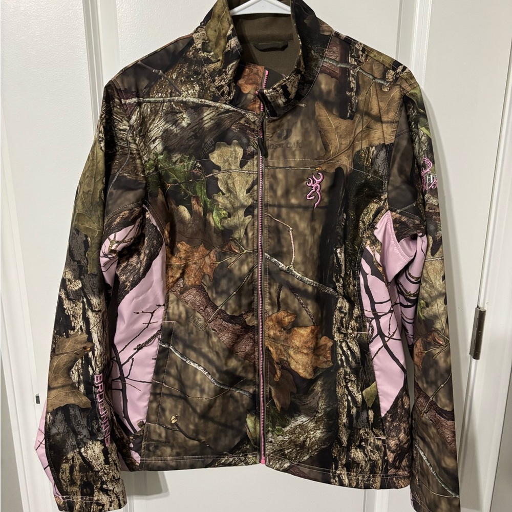 Women's Browning Camouflage Jacket with Pink Accents